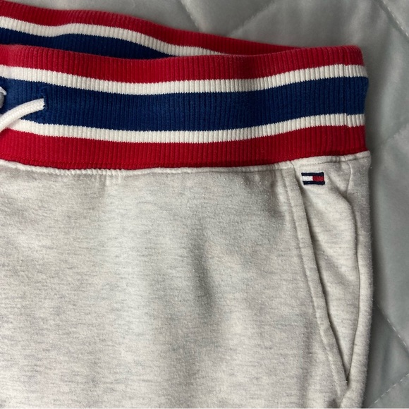 Tommy Hilfiger Beige Capris Pants XXS - Picture 5 of 7